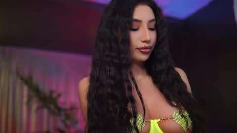 Gina online show from January 12, 7:52 pm