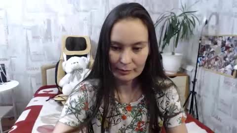 ginaxsoulah   online show from February 11, 3:29 pm