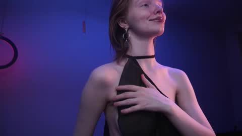        im expecting 350 thumbs up on my altar   online show from November 14, 10:10 pm