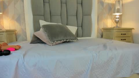 Ginger online show from December 12, 7:26 pm