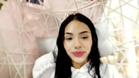 giovanna_oliveria online show from February 16, 11:04 pm