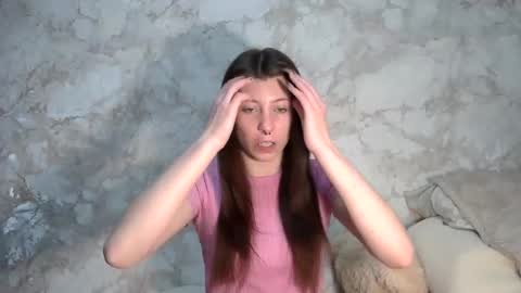 girl_cute007 online show from March 28, 5:23 pm