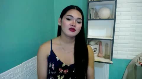 Precious online show from February 1, 1:54 pm