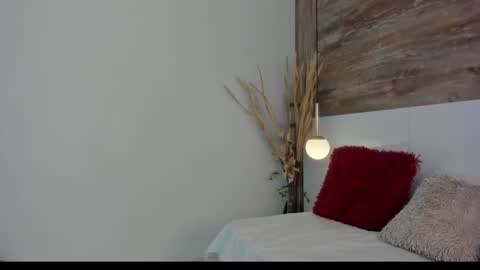 gisele_lake online show from February 20, 6:19 am