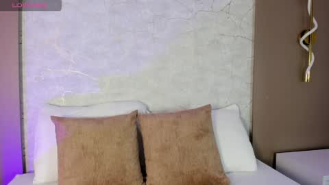 giselle_anelise online show from April 12, 2:03 am