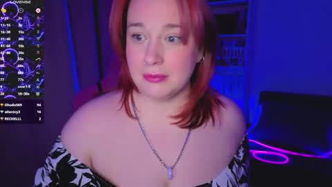 AlexaMillis online show from April 28, 9:51 pm