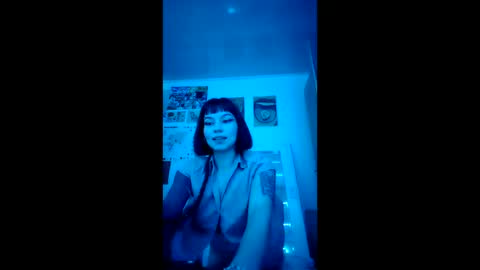Nice to meet you my name is Heyli  online show from April 27, 4:37 pm