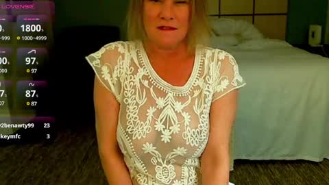 Gwendolyn online show from February 14, 3:33 am