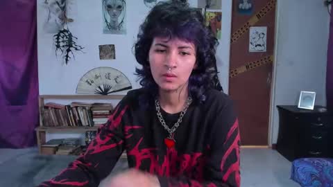 NYX online show from October 25, 4:14 pm