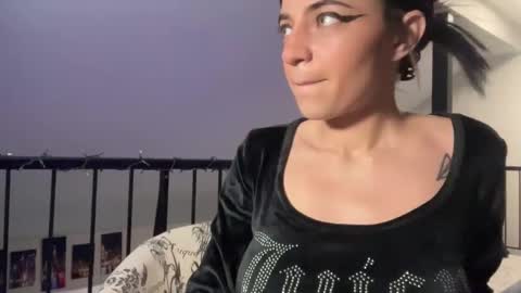 Baby Bimbo online show from January 22, 9:00 pm