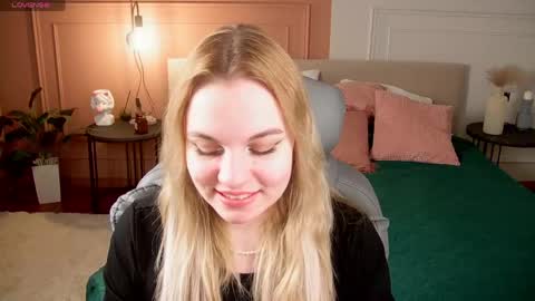 Margo online show from April 23, 1:46 am