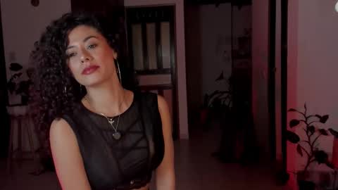 Elena online show from October 4, 1:00 am