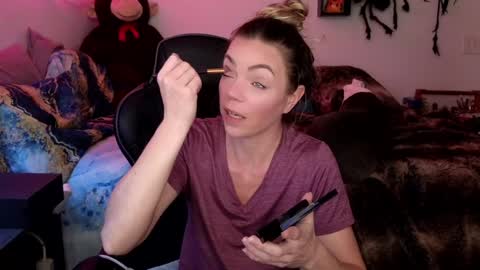 Patricia Mars           Goddess of Mars twitter thegoddessmindy online show from January 30, 3:08 pm