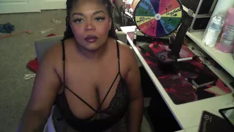 Goddess Cocoa online show from December 14, 5:29 am