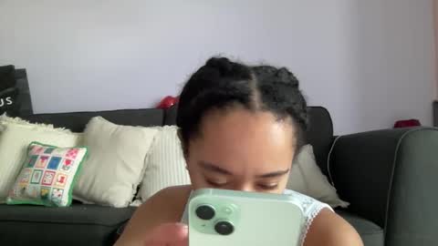 Goddess L online show from March 28, 10:59 am