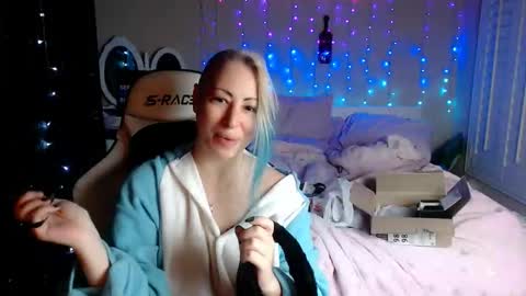 Goddess Lilith  - 111 tks to PM online show from November 19, 12:43 am