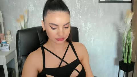 Mistress online show from March 7, 8:45 am