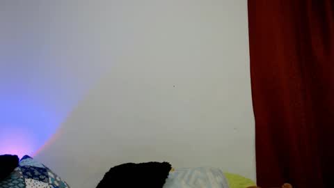  Naih Reyes online show from March 29, 8:46 am