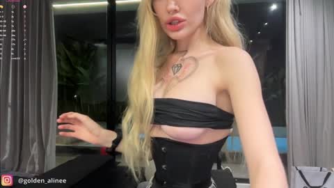 Aline meow   online show from November 5, 2:22 pm