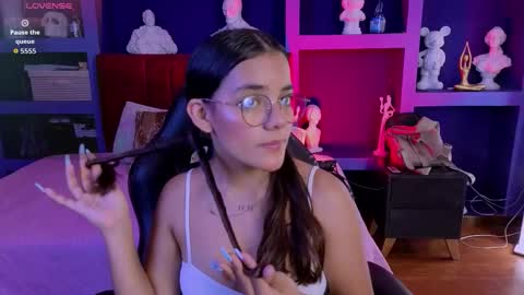 golden_muse online show from March 24, 12:32 pm