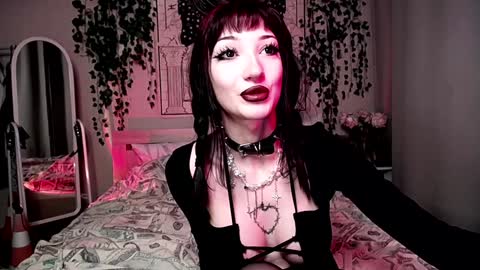    online show from December 23, 10:55 pm