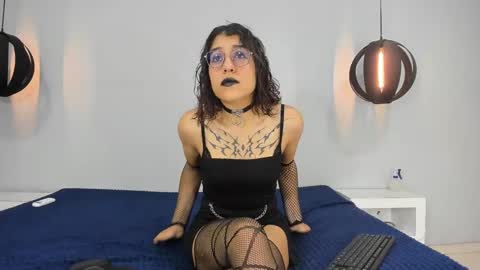 karen online show from January 3, 3:12 pm