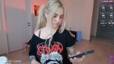 traumfrau Kira angel face devil eyes I SELL A LOT VIDEO IN GALLERY online show from April 9, 2:00 pm