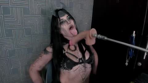 grace online show from November 1, 3:21 am