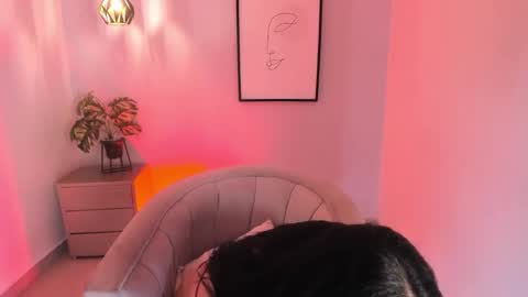 GRACE KIROZ online show from November 7, 1:44 am