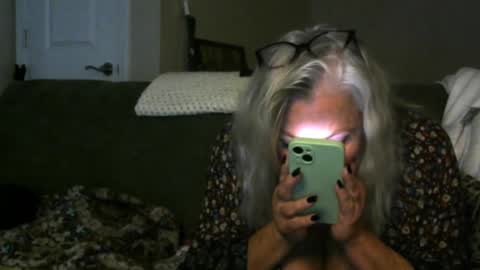 Lisa online show from October 5, 1:43 am