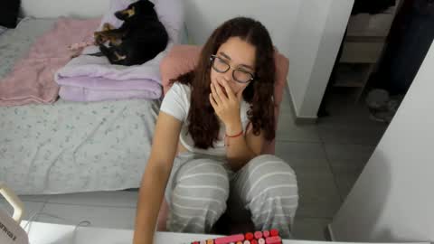 GreciaRuiz online show from March 27, 11:49 pm