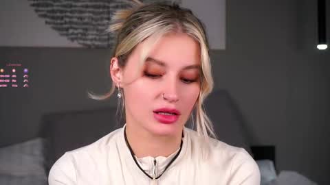 Kelly online show from January 18, 12:45 pm