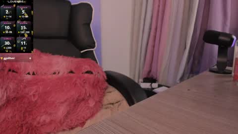 Medussa online show from April 11, 2:06 am