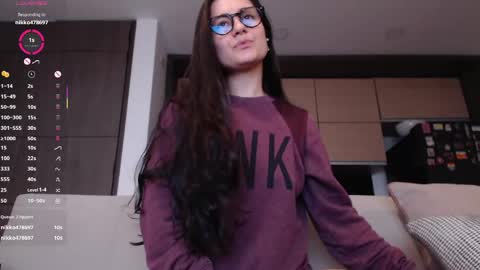 Elena online show from May 27, 1:52 pm