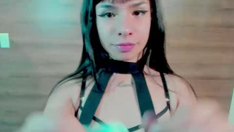 gummyluv online show from October 1, 10:26 pm