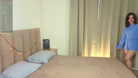 Lisa online show from November 18, 2:01 am