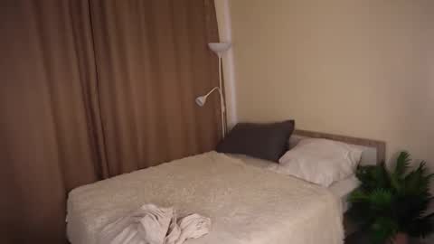 Molly online show from February 14, 5:20 am