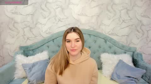 gwensmitt online show from May 22, 12:08 am