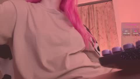 Lana online show from July 5, 7:08 pm