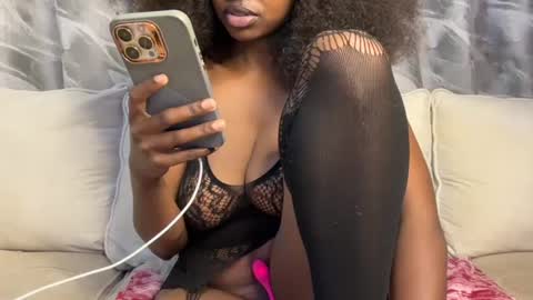 h_o_t_goddess online show from July 27, 5:04 am