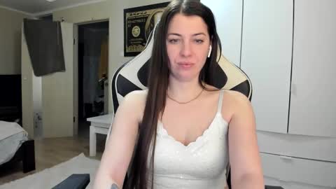 Sk     pe     Anya388109 online show from February 4, 9:07 pm