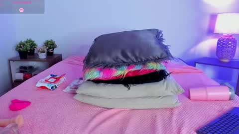 hailey_hadid online show from October 24, 7:54 pm