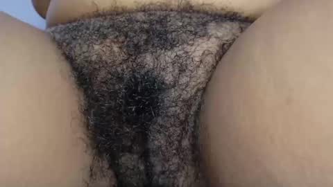 hairygirl83 online show from October 17, 1:03 pm