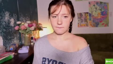 hanahwoods online show from April 13, 1:18 am