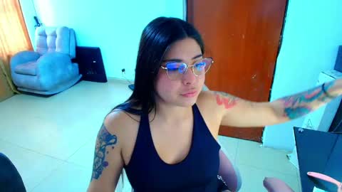 Hanna online show from April 23, 7:05 pm