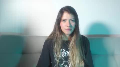 Hanna  online show from March 15, 1:18 am