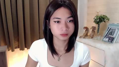 Riah online show from February 28, 1:37 am