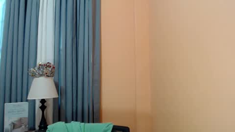 Riah online show from September 13, 3:03 am