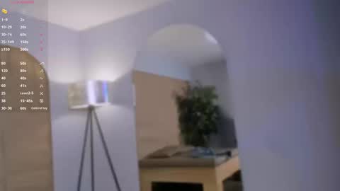 hannahmonttgomery  Help me reach 100 Hands up online show from March 16, 4:33 pm