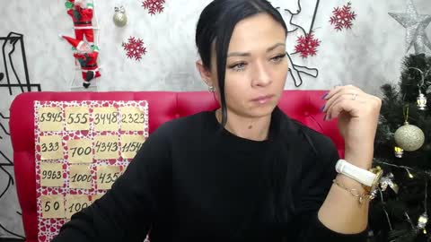 HannaLopas online show from December 17, 4:53 pm
